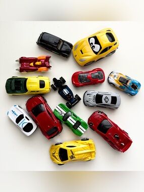 Assorted Kids Toy Cars - Yellow, Red, Green, Black, White Set